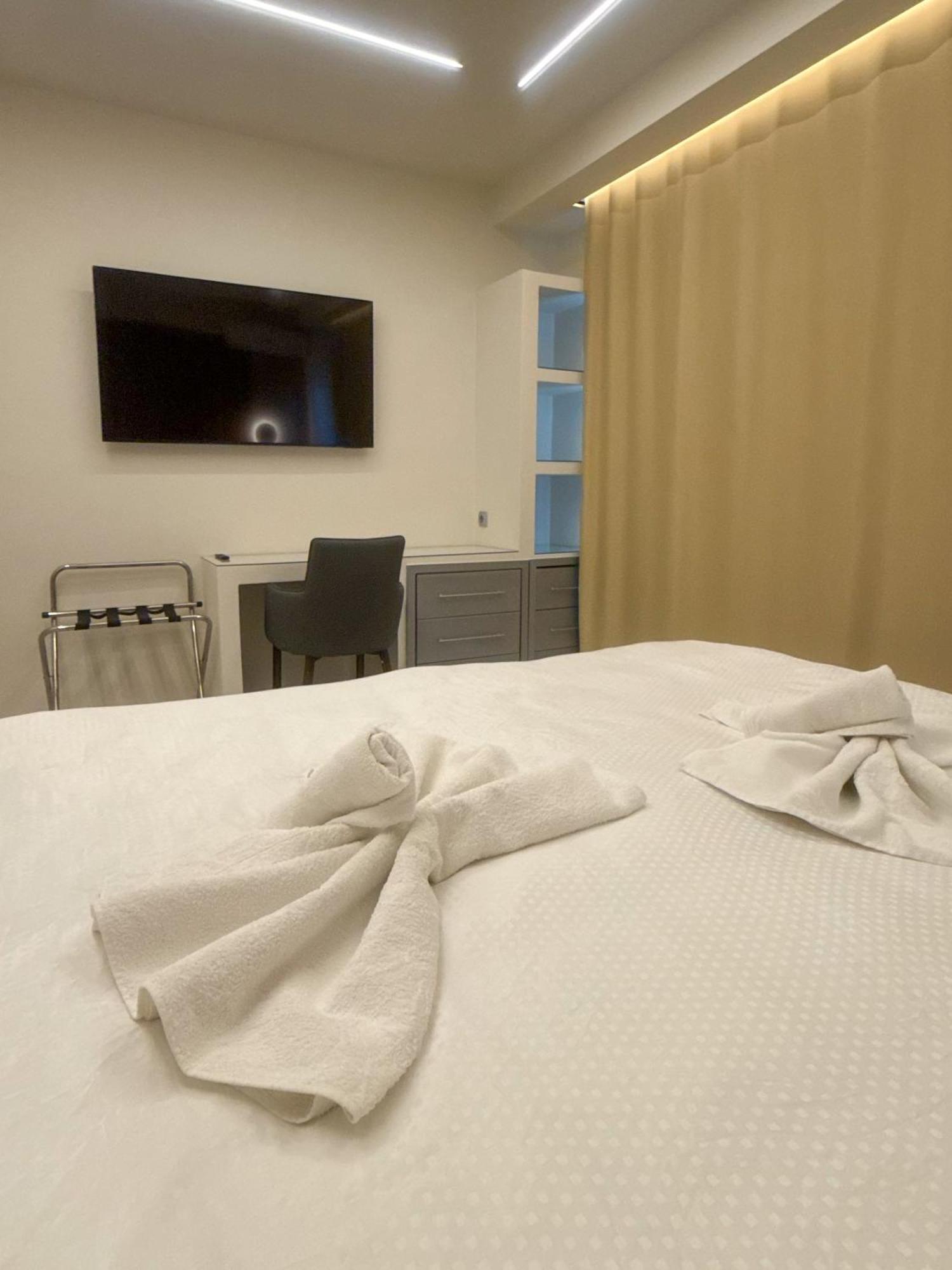Aqua Mare Luxury Apartments Paralia Katerinis Ngoại thất bức ảnh