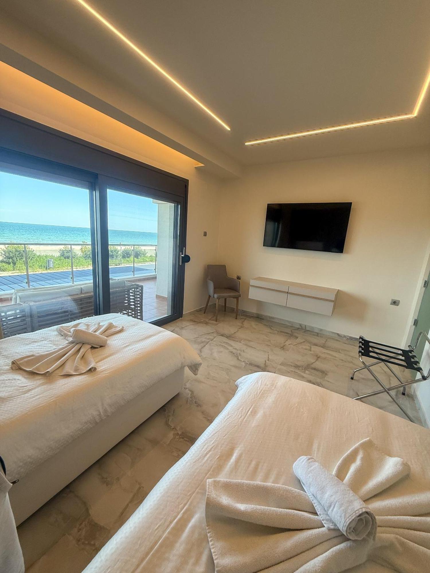 Aqua Mare Luxury Apartments Paralia Katerinis Ngoại thất bức ảnh