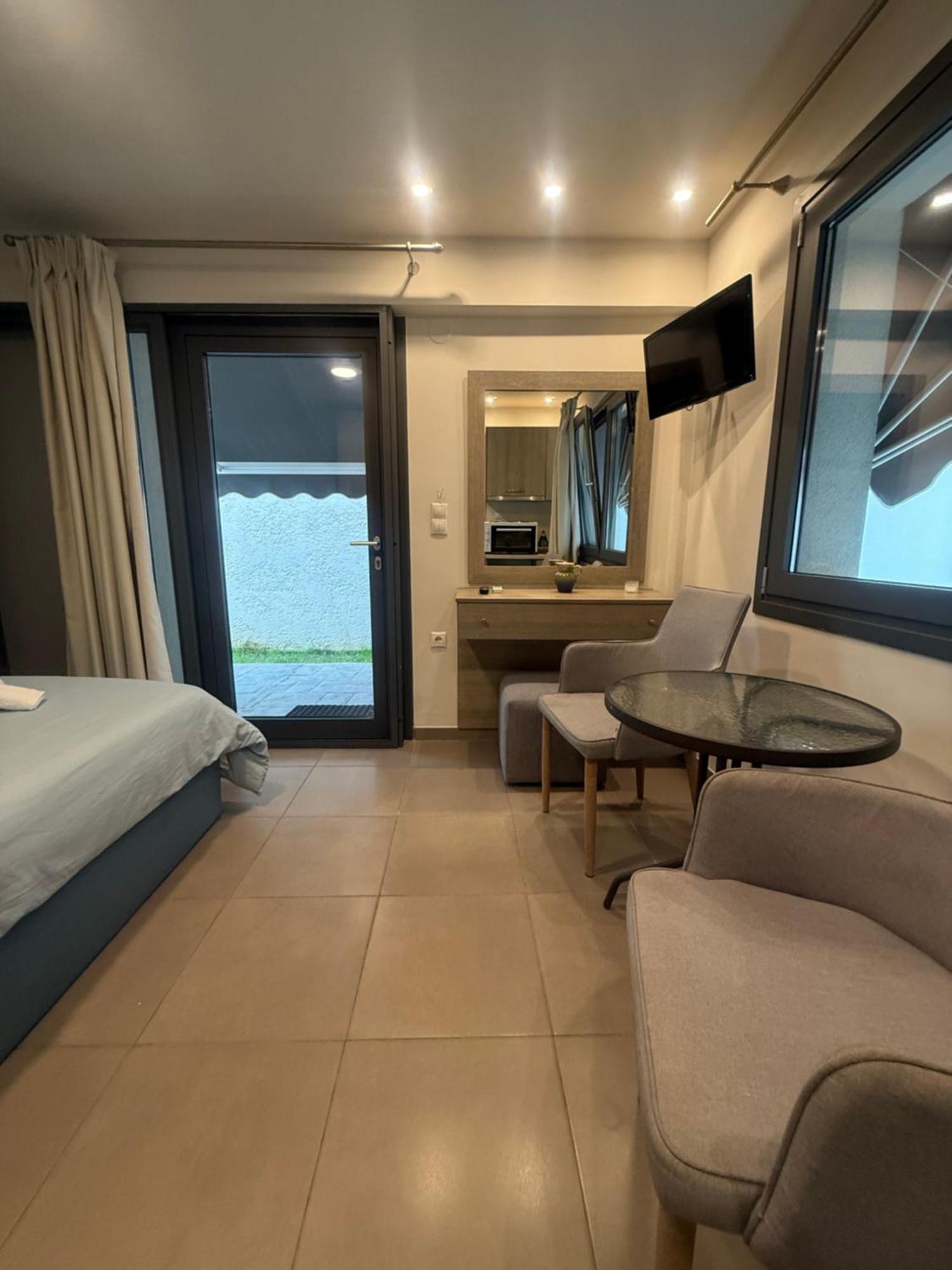 Aqua Mare Luxury Apartments Paralia Katerinis Phòng bức ảnh