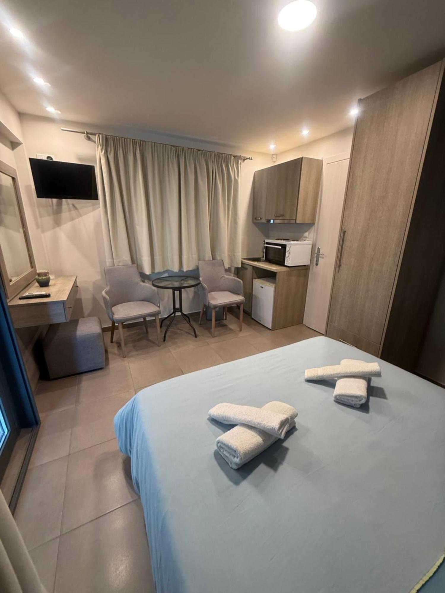 Aqua Mare Luxury Apartments Paralia Katerinis Phòng bức ảnh